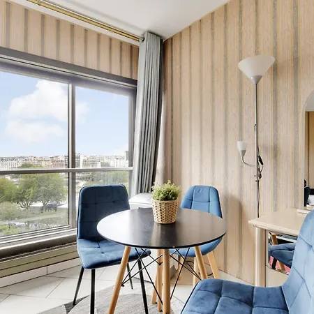 Seine And Eiffel, Ac Apartment